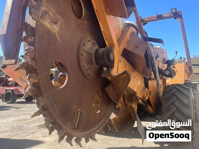 ترنشرنوع case.محرك متسوبيشى 4 سليندير سعات العمل 330 الحجم DH4B لحفر الكوابل