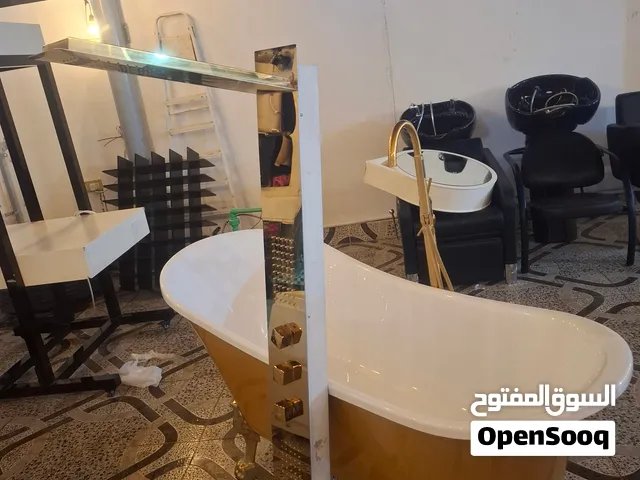 جاكوزي مقاس طول 170 / العرض 85/ ارتفاع 67 من شركة ميلانو غير مستخدم السعر 300 رع