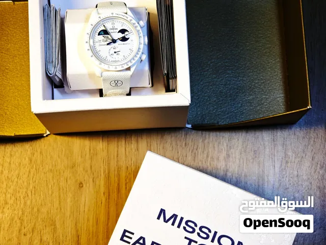 Omega x Swatch MoonSwatch Mission to Earthphase (Moonshine Gold/Snoopy) - NEW, Full Set