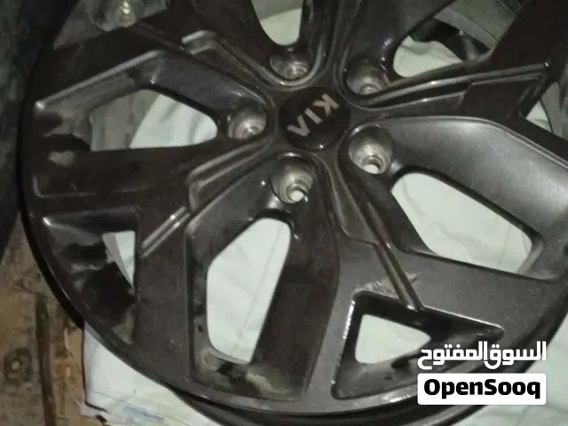 متوفر لدي ديسكو كيا سبورتاج موديل 2020، فئة LS الأصلي بـ أسود بيانو. 1500طرف
