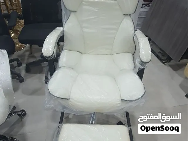 كرسي العاب جلد بجودة عالية سعرة 125 وتوصيل مجاني باقي اخر قطع لطفا بس الشراي يراسلنا