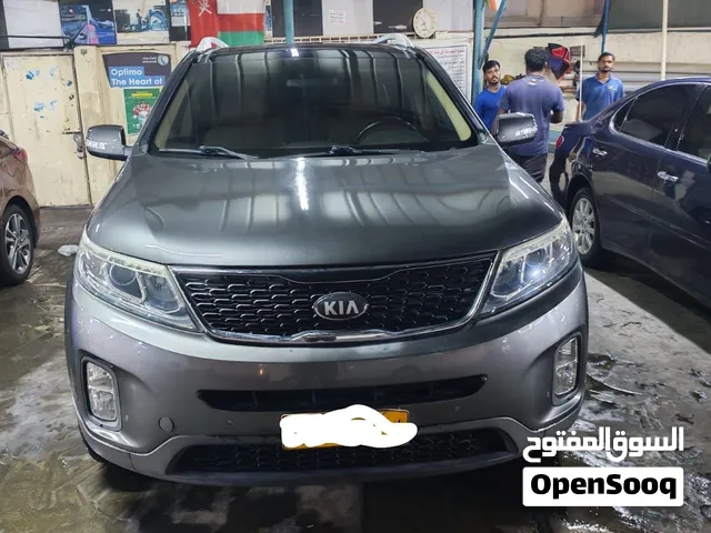 Used Kia Sorento in Muscat