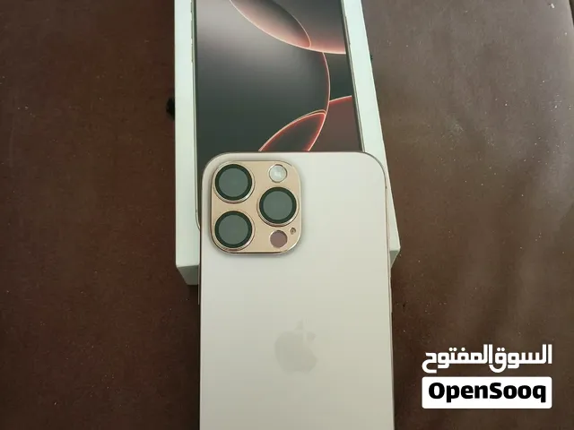 ايفون 16 برو ماكس بطارية 89 ومع 7 كفرات ومع شاحن ايفون الاصلي مع كرتونة الايفون