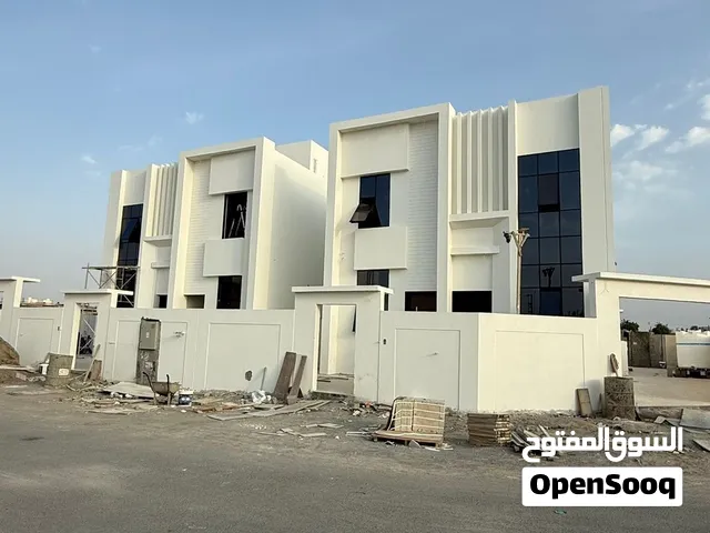 الرميس – بركاء  متبقي الفيلا الكورنر فقط، فرصة تملك مميزة بالقرب من مسقط