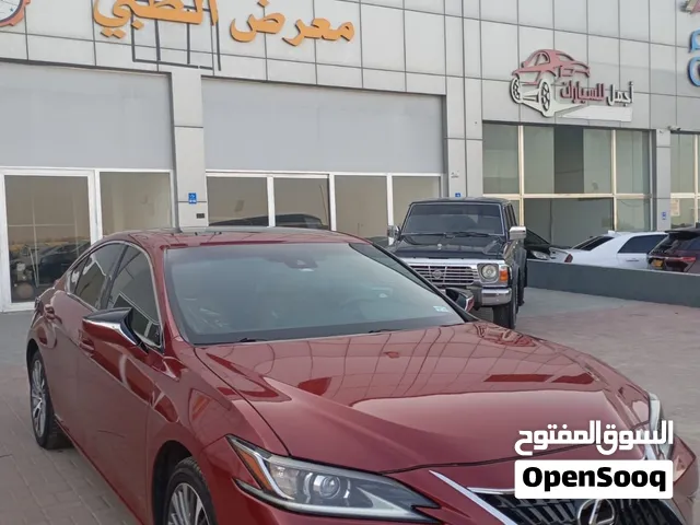 Used Lexus ES in Muscat