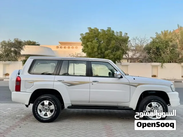 نيسان 2008 سفاري ، صبغ وكاله بحالة الوكاله +تم تجديد السيارة من تحت بالكامل و تجديد الربلات بل كامل