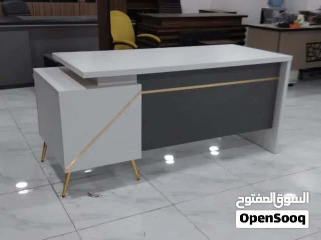مكتب مدير مناسب للغرف الصغيره اختار ما يناسبك من مجموعة كبيرة من الألوان