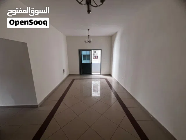 شقة 3 غرف وصالة فاخرة في الراشدية 1 عجمان  مساحة واسعة وموقع استراتيجي بالقرب من شارع المينا
