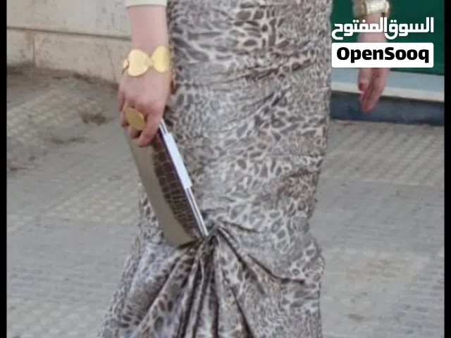 فساتين جديده جميله براند للبيع فى ابوظبى