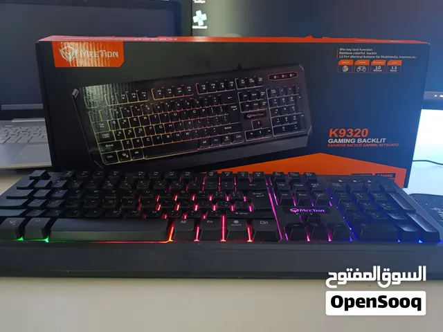 Meetion K9320 Gaming rainbow backlit wired Keyboard - great condition with Box
