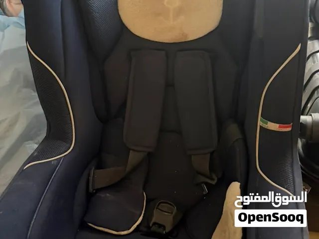 مقعد سيارة ماركة الماني