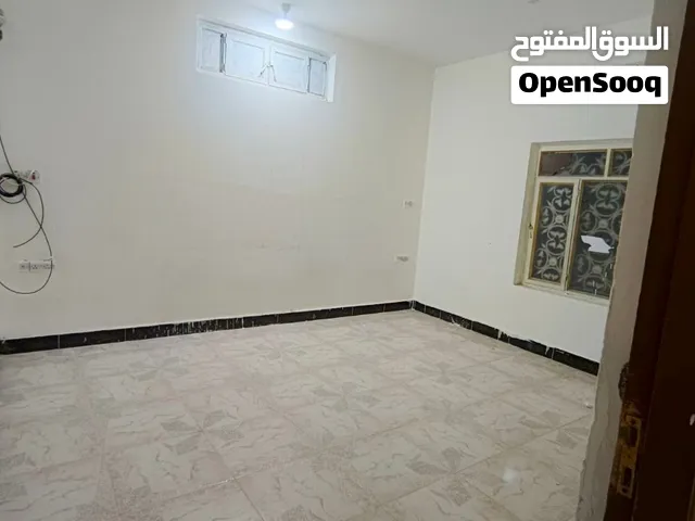 للإيجار شقة في الجنينه