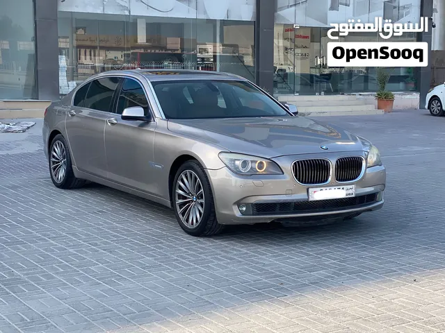 BMW 740Li 2010 (Silver)