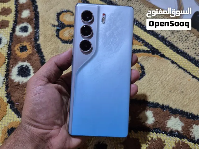 Tecno Camon 256 GB in Basra