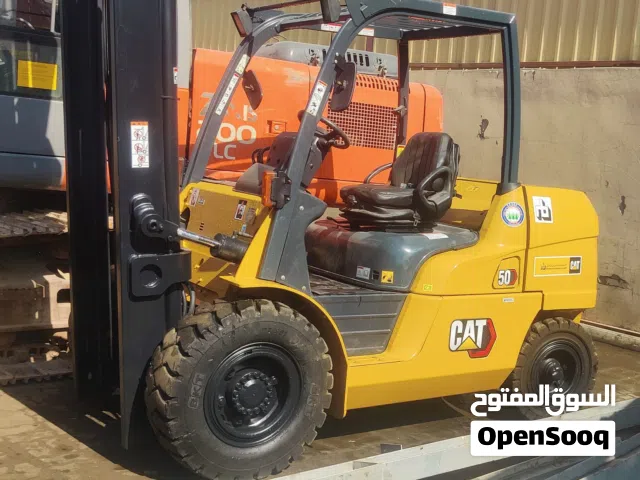 caterpillar forklift 5 ton in alsharjah