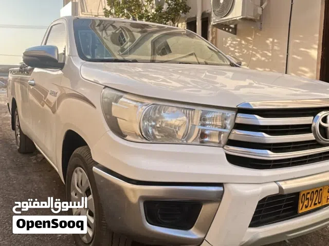 هايولكس للبيع 2020