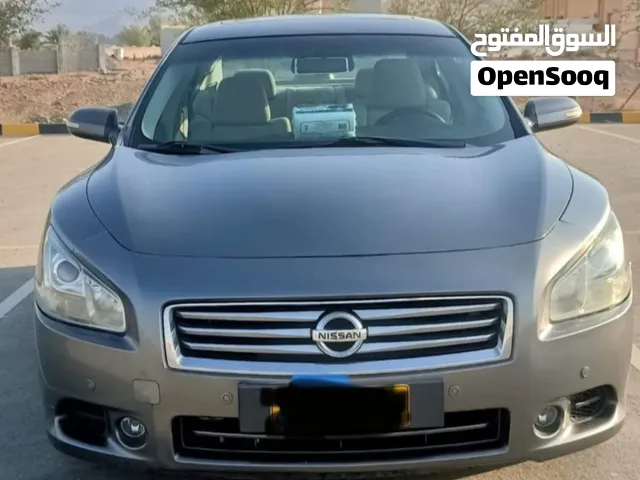 نيسان مكسيما 2015 موديل كامل رمادي بحالة ممتازه مواصفات خليجية فئه خاصة نظيفة جدا هيئه الوكاله