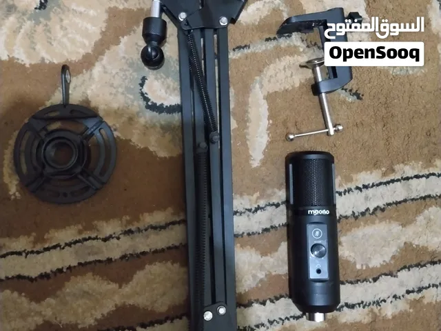 ميكروفون بودكاست مايك واضح جدا وممتاز في التسجيل الصوتي وفي كل شيء