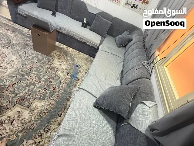 ركنة للبيع نضيفة