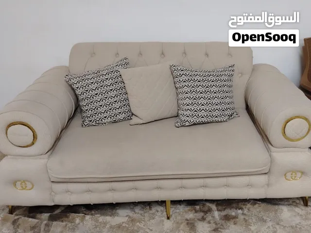 كنب للبيع كاش .......