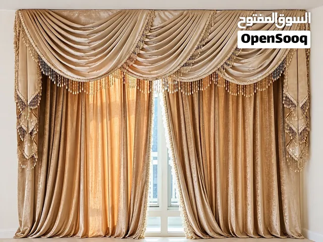 ستائر فخمة للصالون للبيع – بحالة جيدة