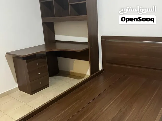 دار نوم فردية خمسة قطع نظيفة بحالة جيدة