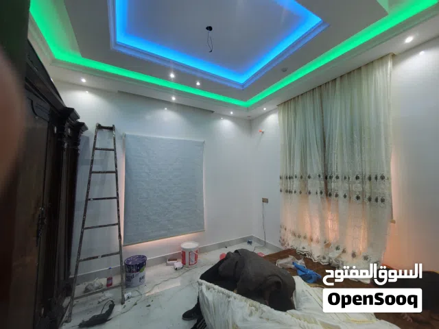 فني تركيب ستاير دشات مودمات غرف نوم اضأه موكيت مفروشات ستائر