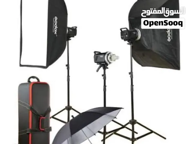 2 Godox DE300 Studio Flash Light full kit used like new