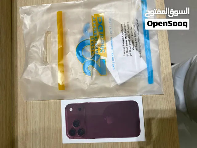 Iphone 18 pro max burgundy