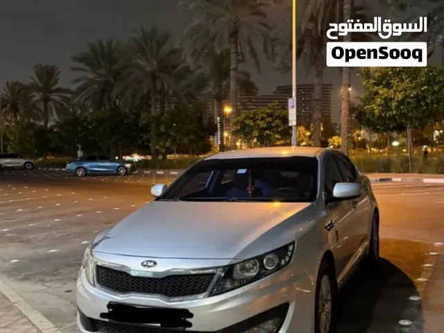 للبيع كيا أوبتيما موديل 2014 خليجي، سيارة عملية واقتصادية ومريحة للاستخدام اليومي