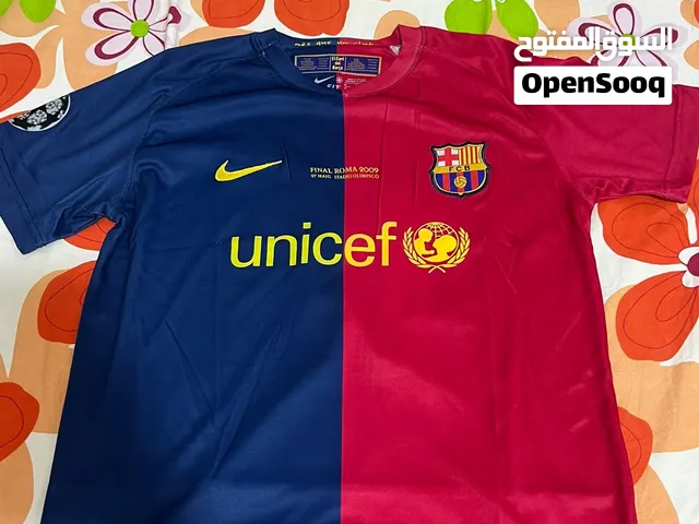 Barcelona 2008/09 jersey with embroidered logo