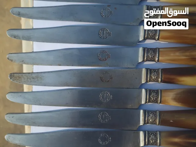 طقم فرنسي عتيق ومميز مقابض قرن زراف هندي طبيعي (10 قطع)