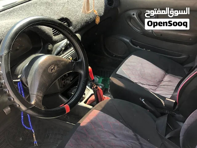 سيارة هيونداي اكسنت 1995 صالون سيدان مع مواصفات كوريا ومرخصة خالي قص قلبان