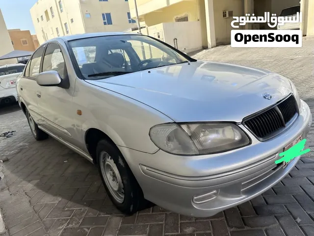Nissan sunny 2002 for sale للبيع نيسان سني