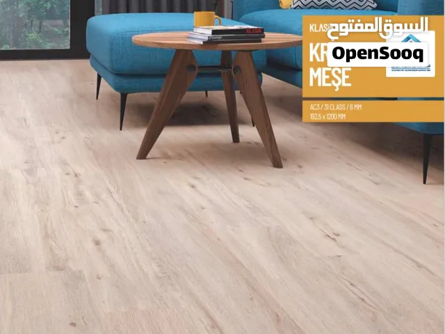 فني باركيه خشب ارضيات ونعلات فوم وشرايح بلاشتيك وبديل خشب وبديل رخام باركيه ضدالمياه