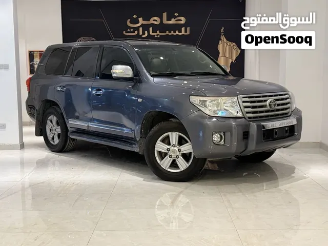 Used Toyota Land Cruiser in Muscat