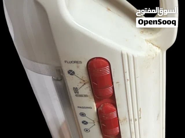 فانوس اضاءة للطوارئ