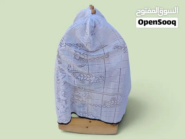 كاروك خشبي بێشکەی مناڵ