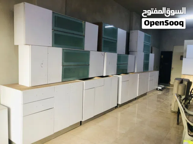 مطبخ شبه جديد نخب أول للبيع