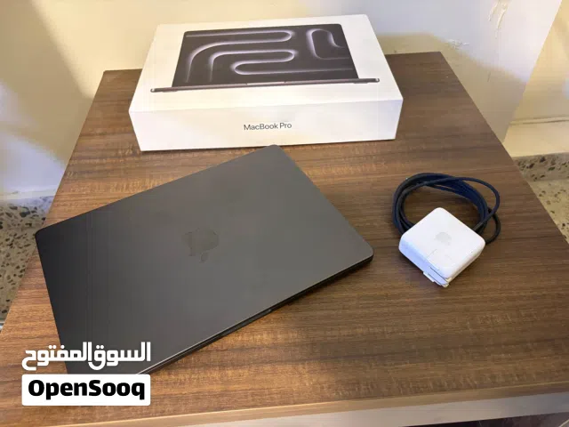 Macbook pro Open box (غير مستعمل)