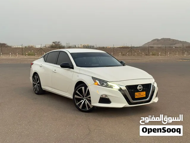 Used Nissan Altima in Buraimi