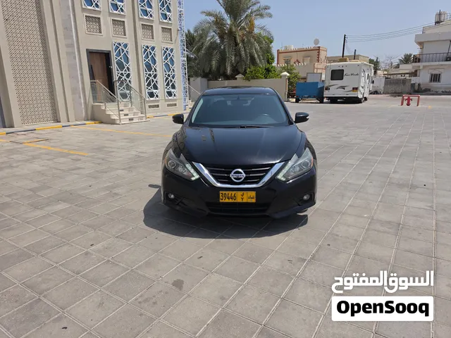 Used Nissan Altima in Muscat