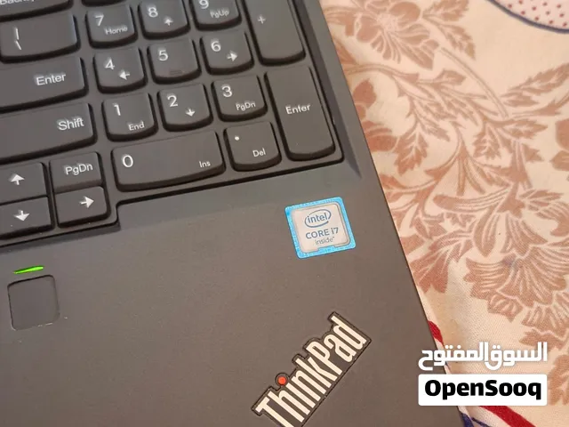 lenovo سينكباد محطة عملp50 حجم الشاشة 15.6 المعالج core i7 الجيل السادس