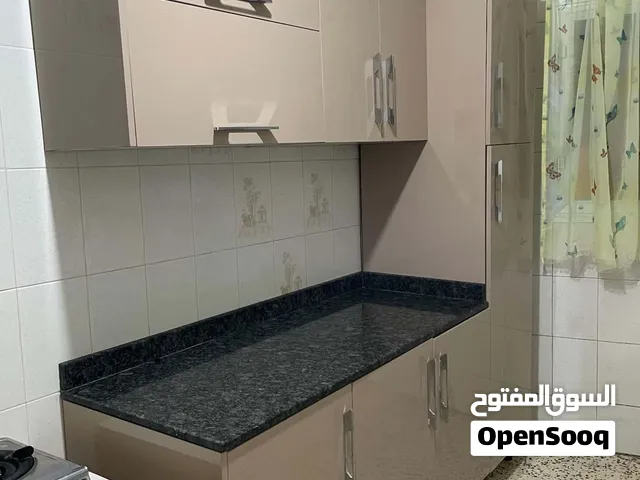 دولاب مطبخ راقي جداً