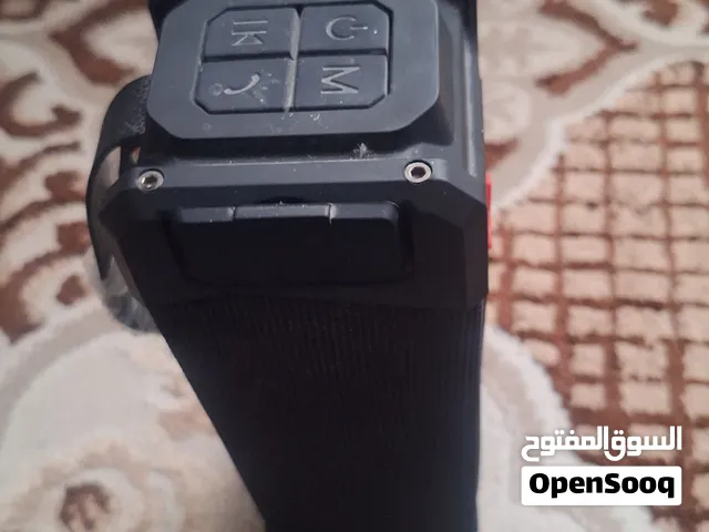 سماعات  صوتهن قوي بيهن مضخم