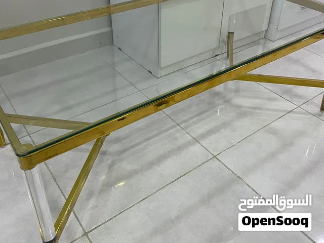طاولة ضيافه