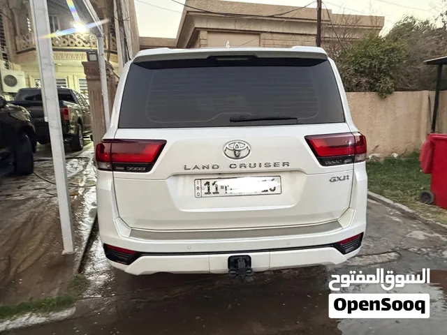 لاندكروزر 2022 سبعينية