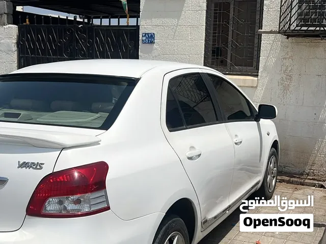 Yaris 2009