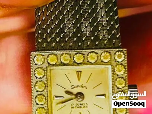 ساعه سويسريه بالألماز