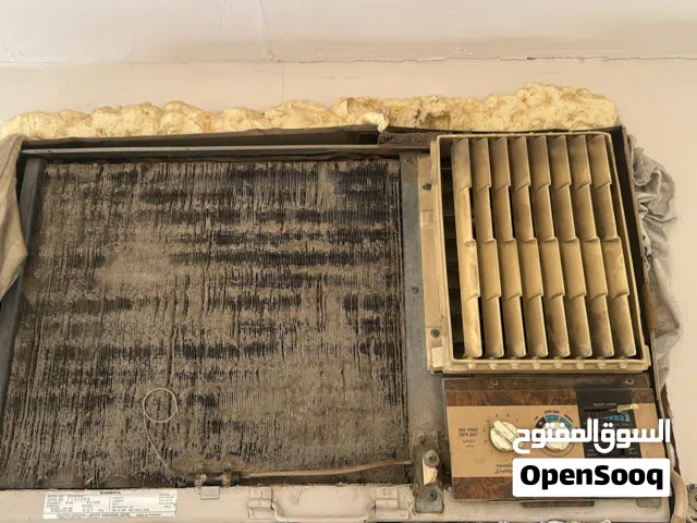 Other 2 - 2.4 Ton AC in Mubarak Al-Kabeer